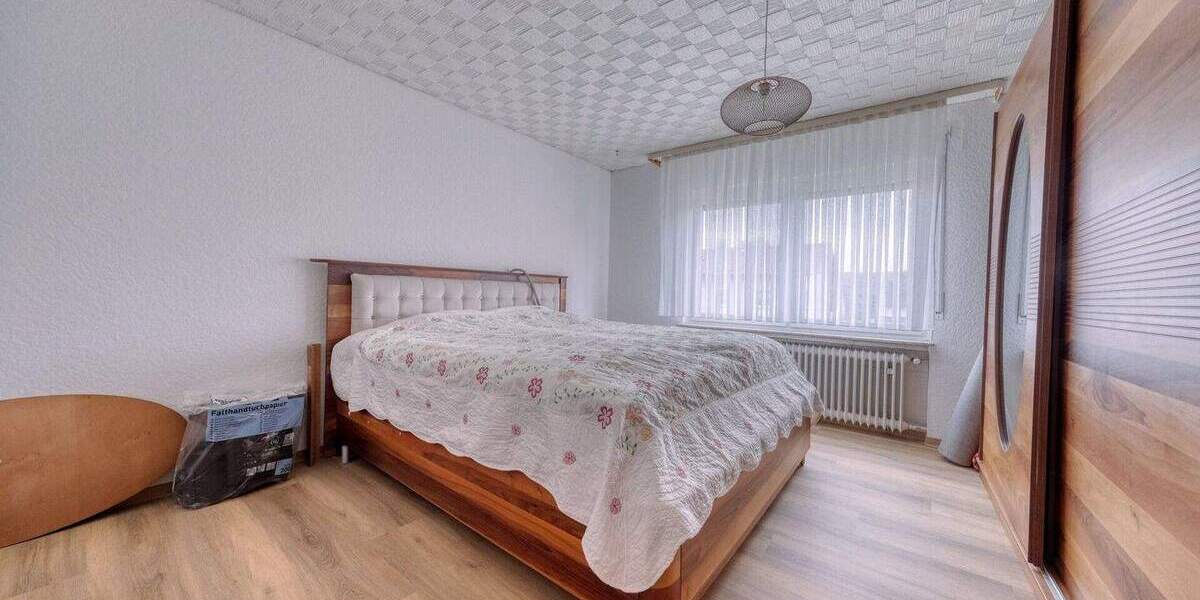 Mehrfamilienhaus, Wohnhaus Wetzlar / Münchholzhausen Münchholzhausen - 8 Zimmer, 229 m&sup2;, 449.000&euro; | Angebot:25916090