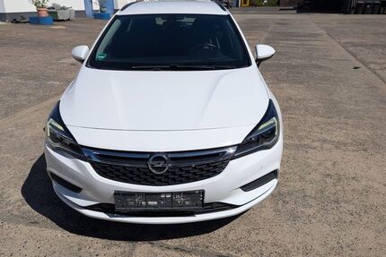 Opel Astra 42.481 km 11.499 &euro; WETZLAR 35576