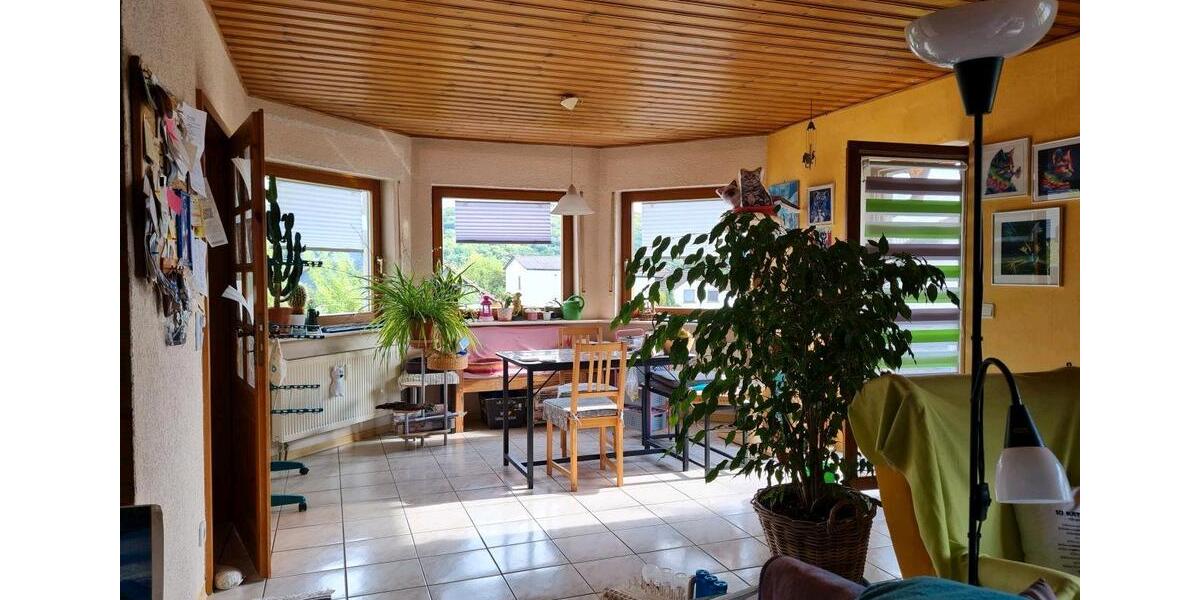 Mehrfamilienhaus, Wohnhaus Lohra - 9 Zimmer, 255 m&sup2;, 439.000&euro; | Angebot:26211748