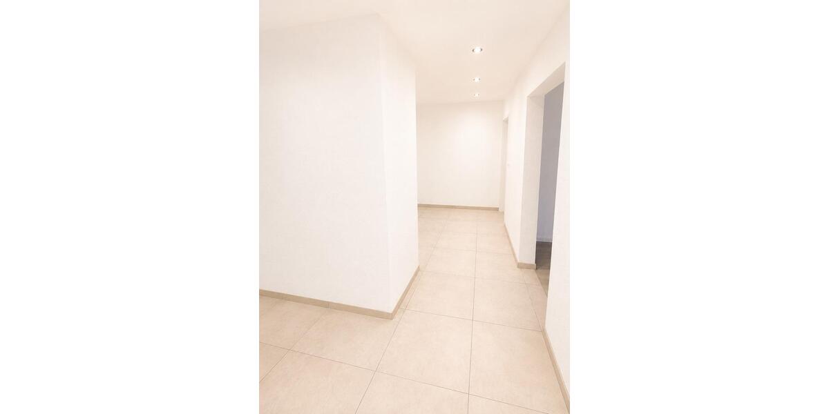Erdgeschoßwohnung Braunfels - 2.5 Zimmer, 90 m&sup2;, 1.150&euro; | Angebot:26656480