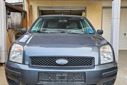 Ford Fusion 140.000 km 1.490 &euro; Aßlar 35614