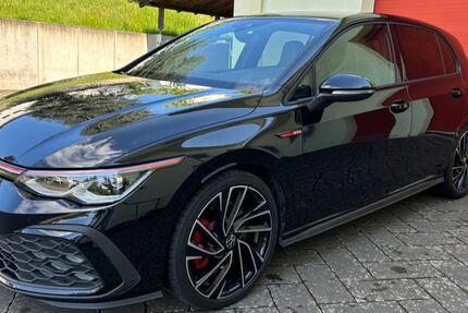 VW Golf 64.280 km 25.900 &euro; Dillenburg 35685