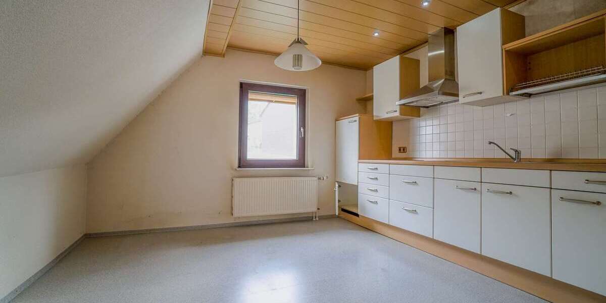 Sonniges Einfamilienhaus mit Garten in Gladenbach OT - Einfamilienhaus Gladenbach | Angebot:26882614