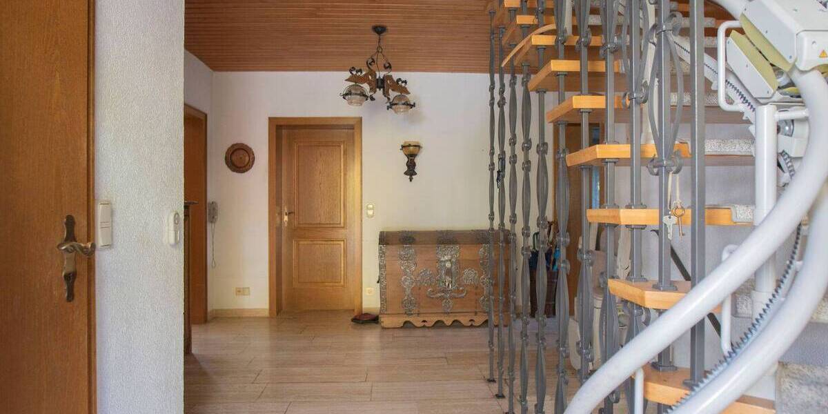 Einfamilienhaus Neu-Anspach Anspach - 5 Zimmer, 203 m&sup2;, 495.000&euro; | Angebot:26107301