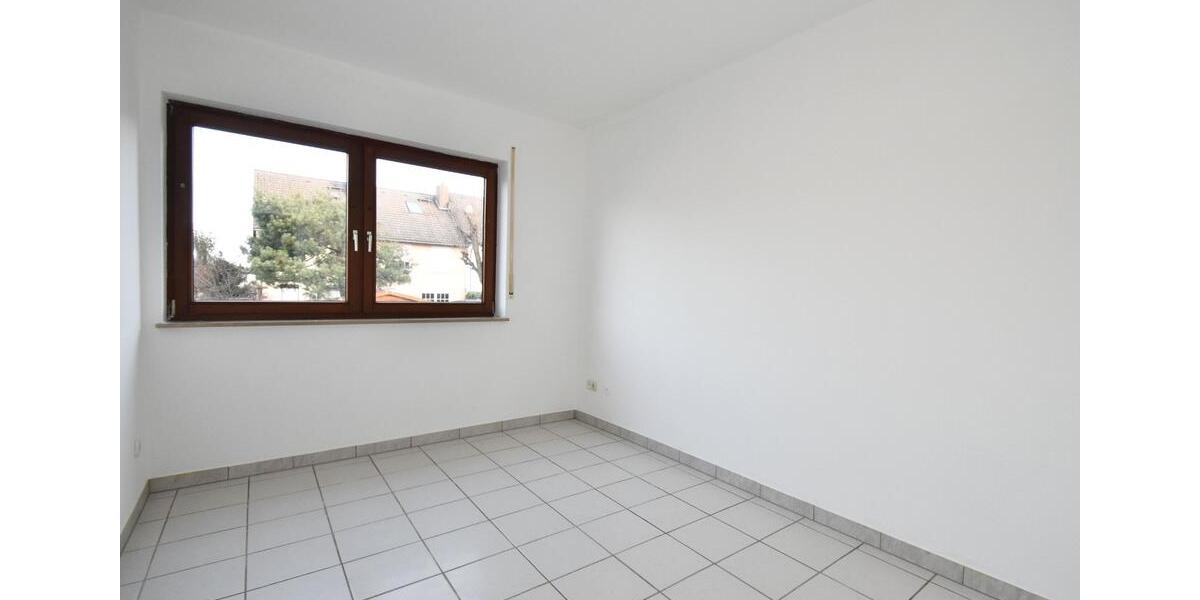 Maisonettenwohnung Pohlheim - 5 Zimmer, 175 m&sup2;, 1.390&euro; | Angebot:24477860