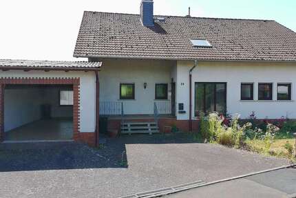 Haus Hungen-Villingen Villingen - 7 Zimmer, 230 m&sup2;, 398.000&euro; | Angebot:27096682