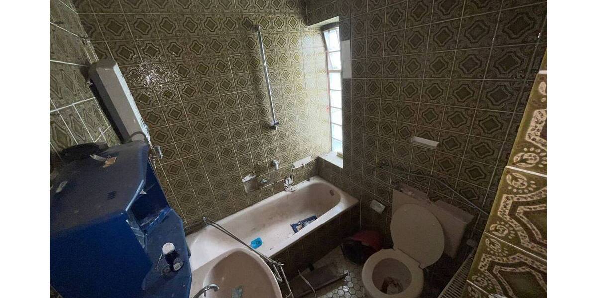 Mehrfamilienhaus, Wohnhaus Waldbrunn (Westerwald) / Fussingen Fussingen - 1 Zimmer, 250 m&sup2;, 85.000&euro; | Angebot:26155212