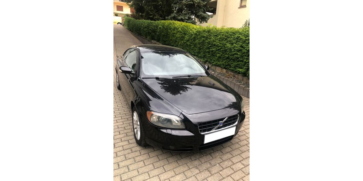 Volvo C70 146.000 km 7.900 &euro; Wetzlar 35578