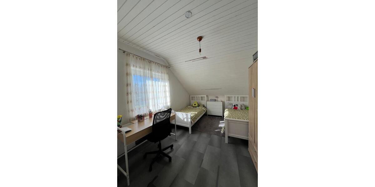 Dachgeschoßwohnung Reiskirchen - 900&euro; | Angebot:26034182