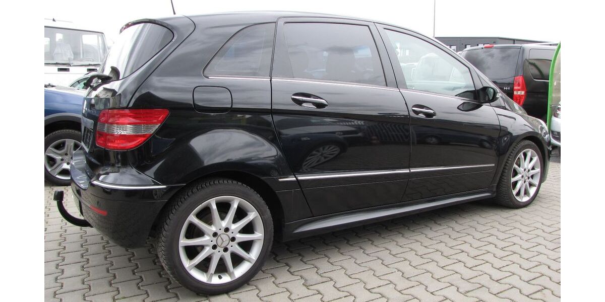 Mercedes-Benz B 200 241.800 km 3.330 &euro; Hüttenberg 35625