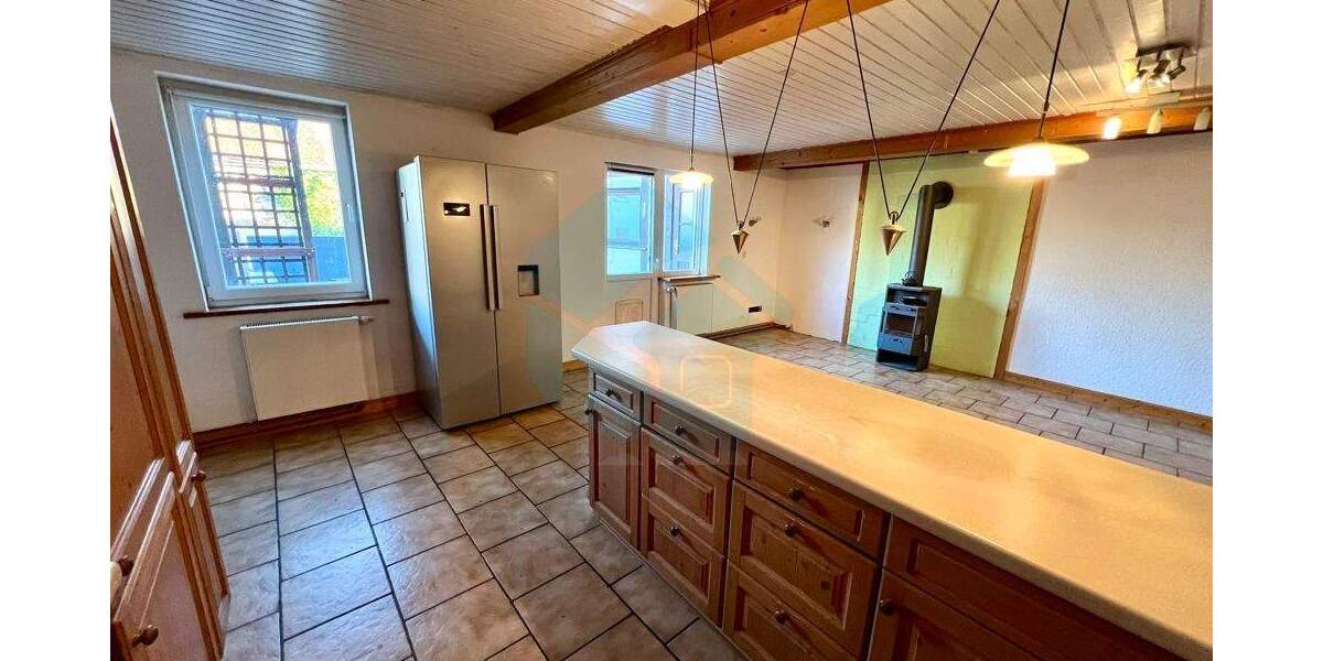 Einfamilienhaus Butzbach / Hoch-Weisel Hoch-Weisel - 5 Zimmer, 129 m&sup2;, 179.000&euro; | Angebot:25734438