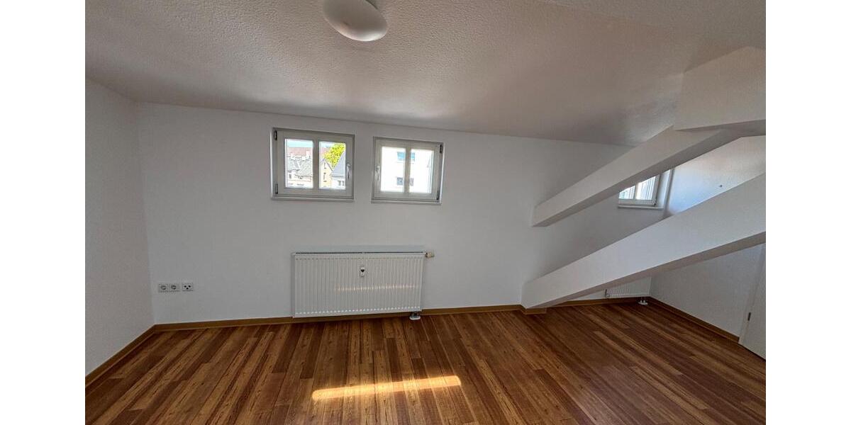 Dachgeschoßwohnung Gießen - 1 Zimmer, 37 m&sup2;, 450&euro; | Angebot:26477126