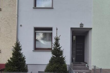 Haus Wetzlar Altenberger Straße - 4 Zimmer, 98 m&sup2;, 269.000&euro; | Angebot:27429009