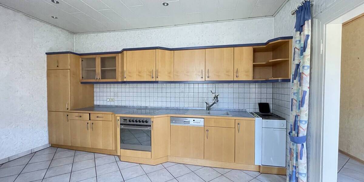 Reihenmittelhaus Breitscheid Erdbach - 1 Zimmer, 295 m&sup2;, 259.000&euro; | Angebot:26187467