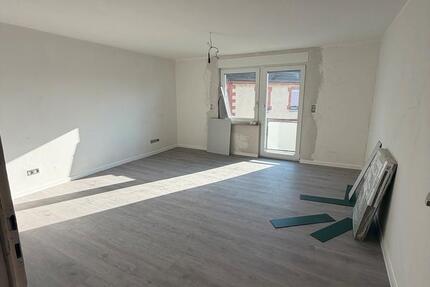 Wohnung Staufenberg - 5 Zimmer, 130 m&sup2;, 1.200&euro; | Angebot:25843146