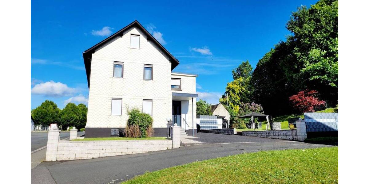 Mehrfamilienhaus, Wohnhaus Weilburg Ahausen - 6 Zimmer, 212 m&sup2;, 259.000&euro; | Angebot:26675034