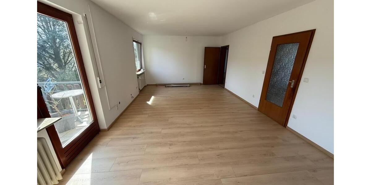 Mehrfamilienhaus, Wohnhaus Wetzlar Nauborn - 8 Zimmer, 219 m&sup2;, 550.000&euro; | Angebot:26539622
