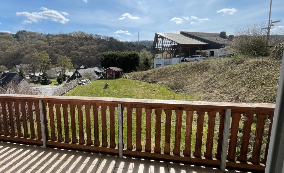 Etagenwohnung Dillenburg Oberscheld - 4 Zimmer, 110 m&sup2;, 225.000&euro; | Angebot:26063484