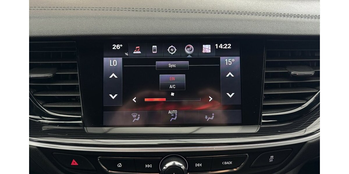 Opel Insignia Exclusive 4x4 FULL LEDER CarPlay Bose 118.400 km 11.900 &euro; Lich 35423