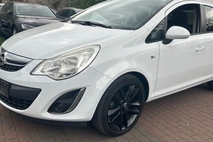 Opel Corsa 233.000 km 2.990 &euro; Wettenberg 35435
