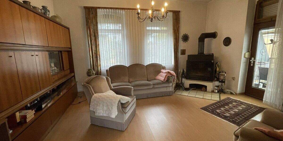 Mehrfamilienhaus, Wohnhaus Bad Endbach / Hartenrod Hartenrod - 1 Zimmer, 241 m&sup2;, 98.000&euro; | Angebot:25728157