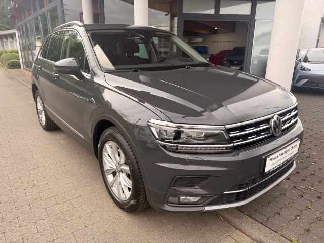 VW Tiguan 90.562 km 24.950 &euro; Asslar 35614