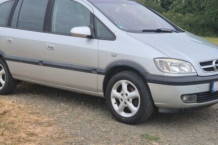 Opel Zafira 204.895 km 1.200 &euro; Aßlar-Werdorf 35614