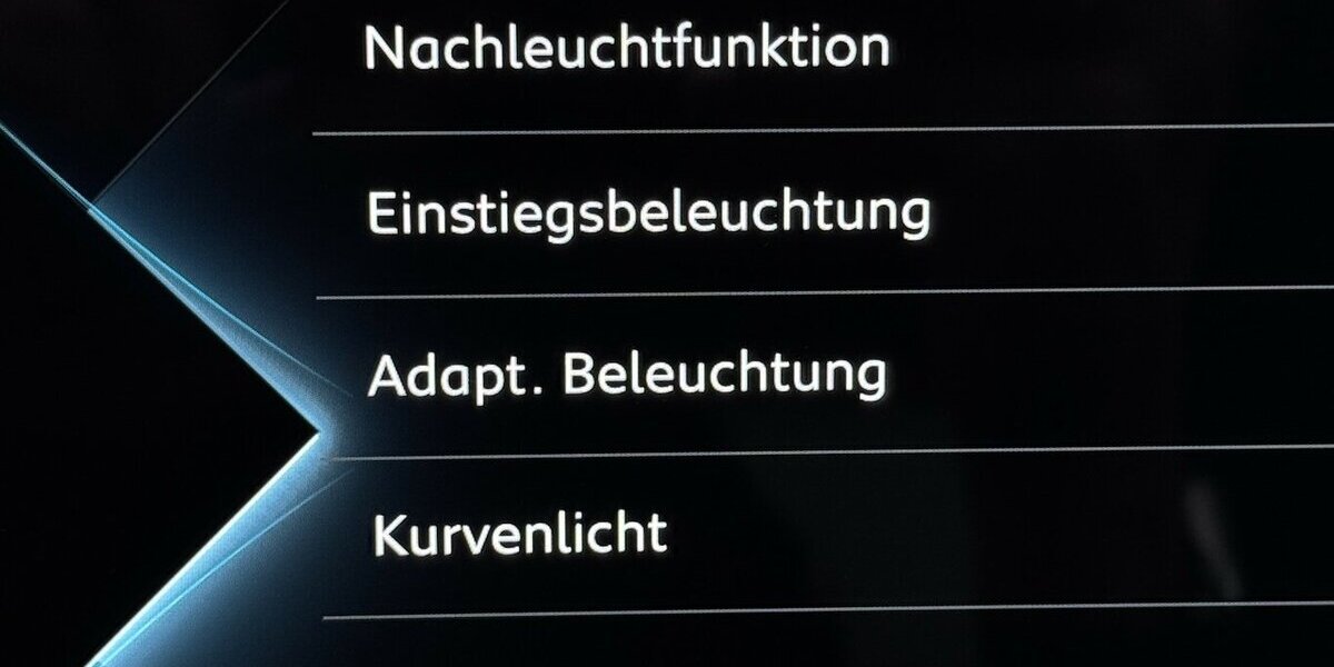 DS Automobiles DS7 Crossback 300 4x4 Performance Line 1.Hand 133.100 km 17.980 &euro; Lich 35423