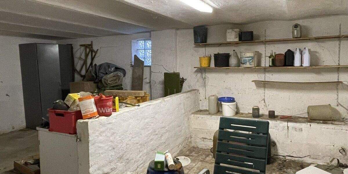 Einfamilienhaus Wetzlar / Dutenhofen Dutenhofen - 6 Zimmer, 120 m&sup2;, 245.000&euro; | Angebot:25777169