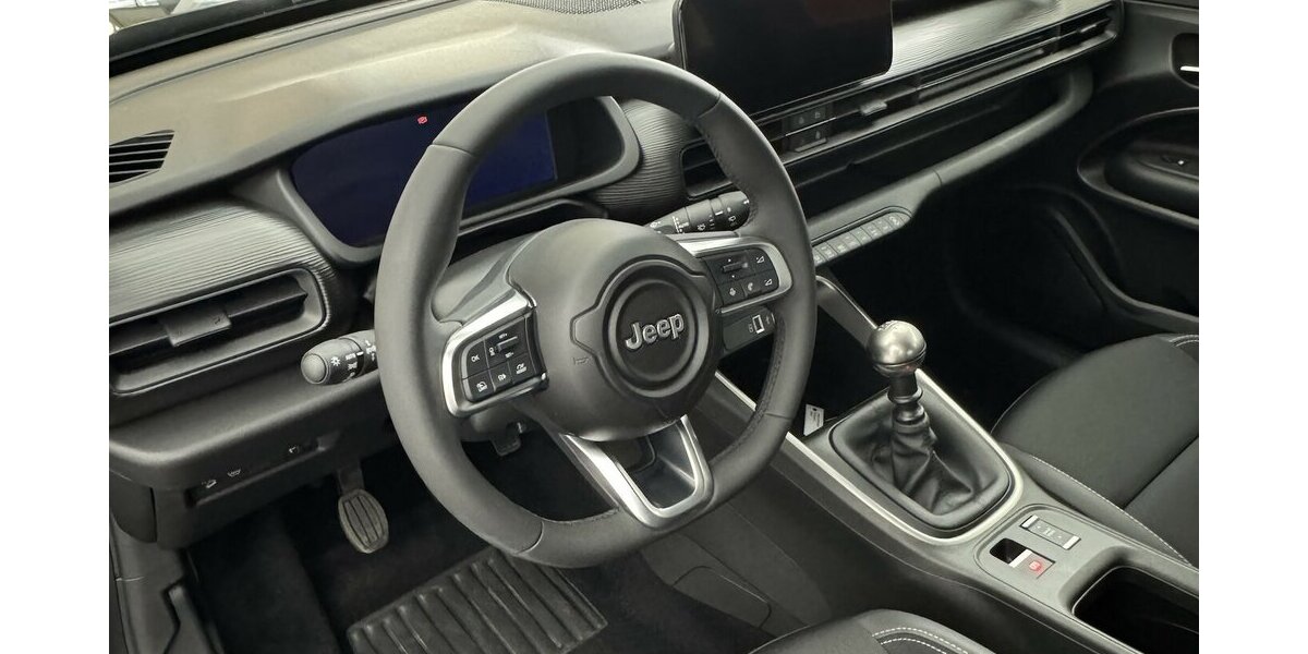 Jeep Avenger 1.2 Altitude Kamera JBL Soundsystem 27.213 km 17.740 &euro; Lich 35423