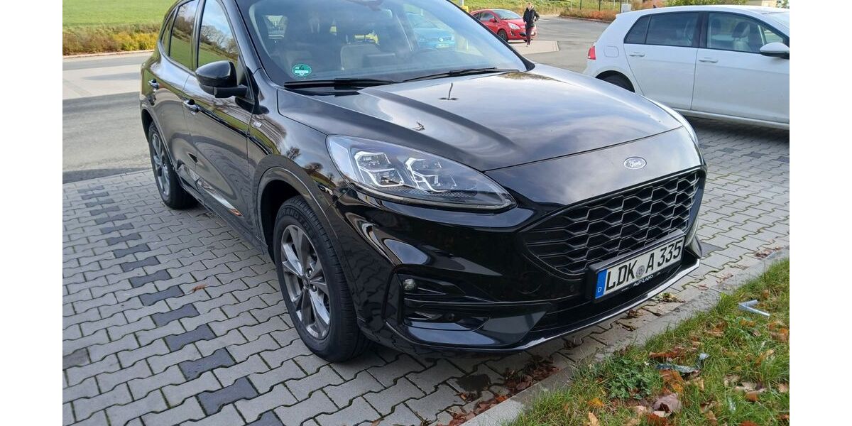 Ford Kuga 98.270 km 20.450 &euro; Driedorf 35759