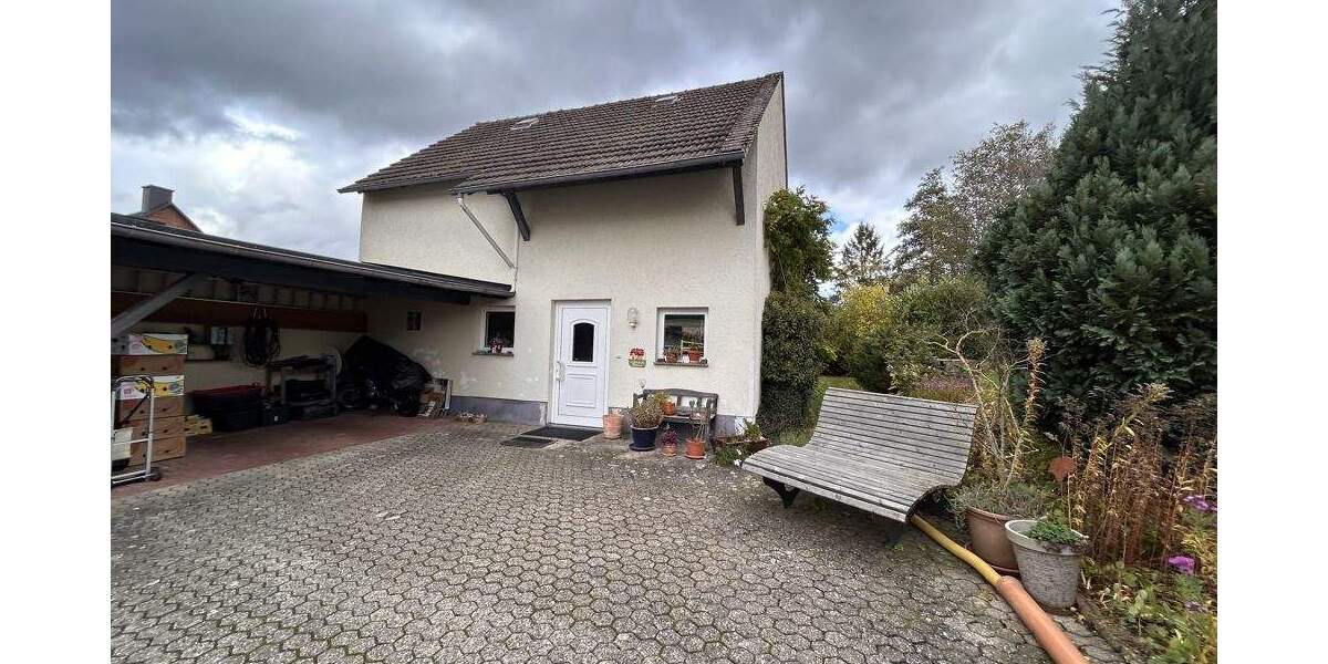 Einfamilienhaus Waldbrunn (Westerwald) / Hintermeilingen Hintermeilingen - 5 Zimmer, 136 m&sup2;, 275.000&euro; | Angebot:25820830