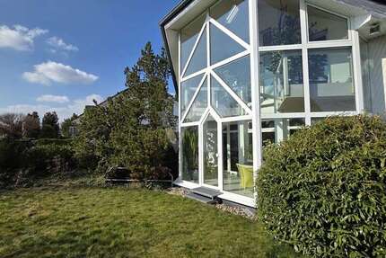 Haus Usingen - 5 Zimmer, 143 m&sup2;, 630.000&euro; | Angebot:25832536