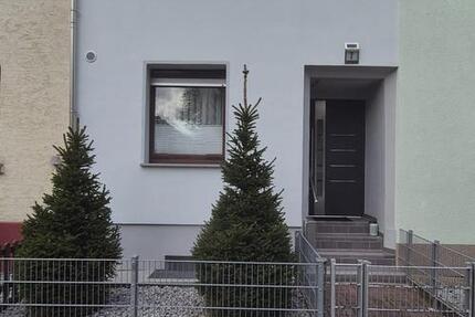 Haus Wetzlar Altenberger Straße - 4 Zimmer, 98 m&sup2;, 269.000&euro; | Angebot:27613126