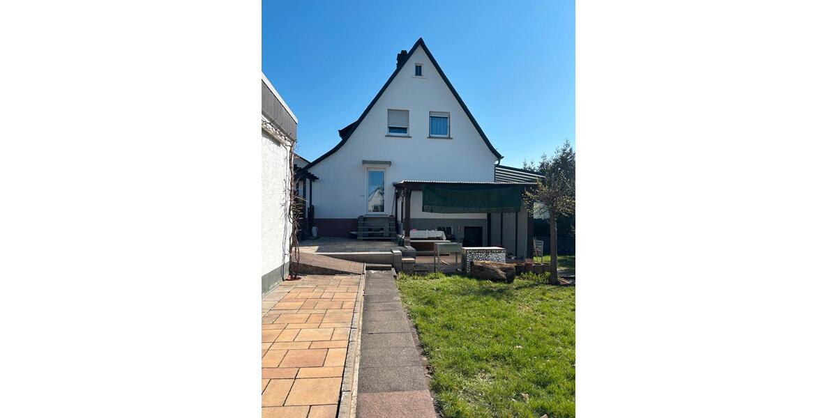 Einfamilienhaus Ehringshausen - 4 Zimmer, 100 m&sup2;, 265.000&euro; | Angebot:26227951