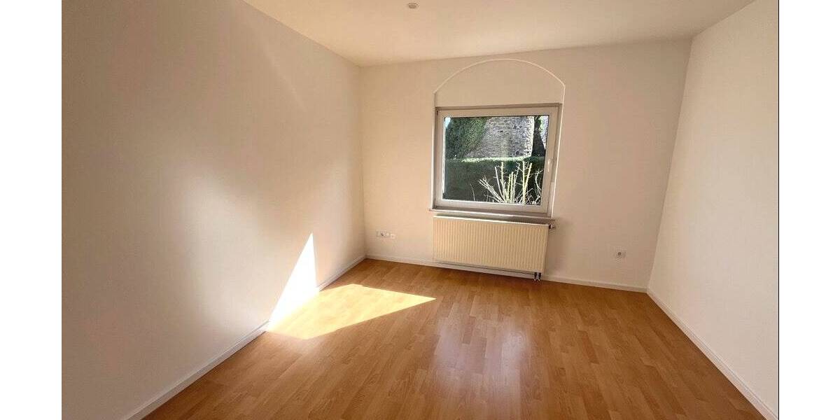 Einfamilienhaus Herborn - 5 Zimmer, 115 m&sup2;, 299.500&euro; | Angebot:26541183