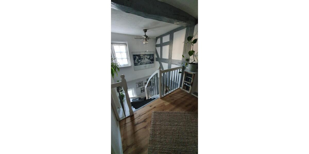 Einfamilienhaus Runkel - 7 Zimmer, 210 m&sup2;, 289.000&euro; | Angebot:25258962