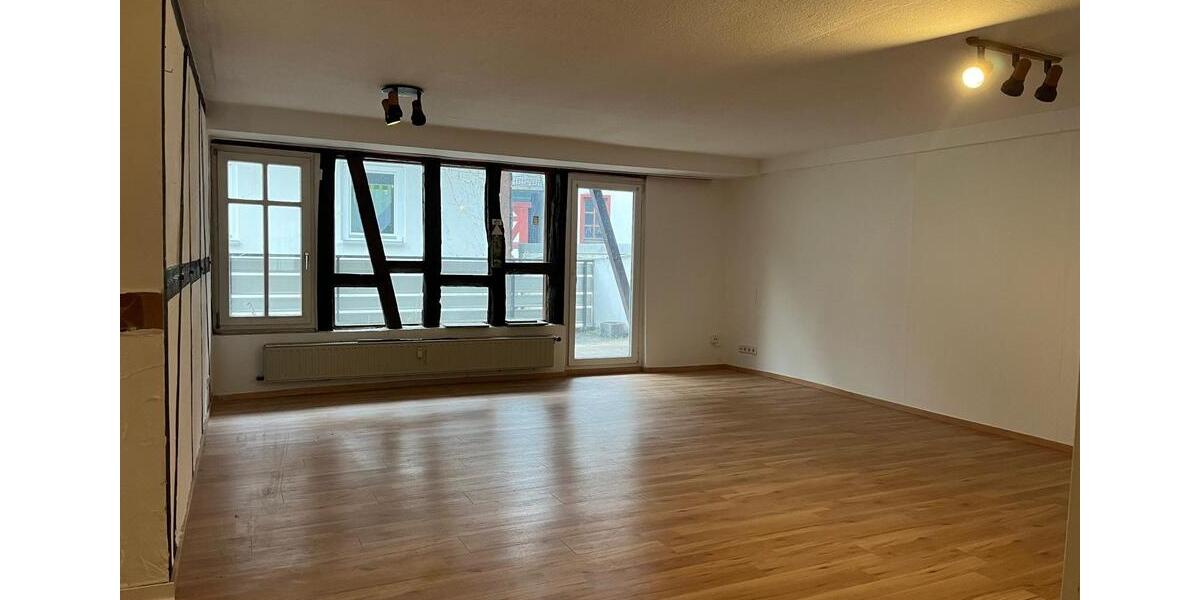 Etagenwohnung Weilburg - 4 Zimmer, 150 m&sup2;, 750&euro; | Angebot:23328092