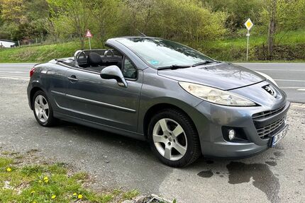 Peugeot 207 123.500 km 1.600 &euro; BRAUNFELS 35619