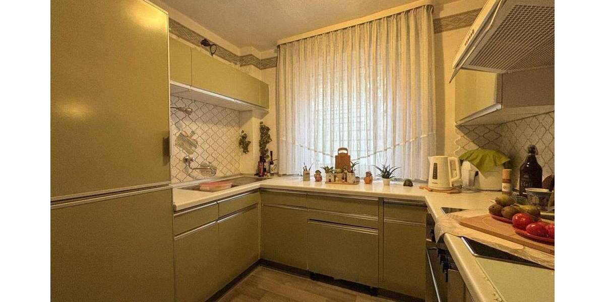 Mehrfamilienhaus, Wohnhaus Gladenbach / Mornshausen Mornshausen - 8 Zimmer, 280 m&sup2;, 299.000&euro; | Angebot:25736624