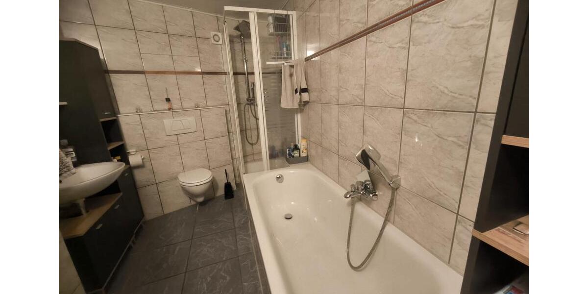 Erdgeschoßwohnung Weilburg - 2.5 Zimmer, 129 m&sup2;, 600&euro; | Angebot:26367346