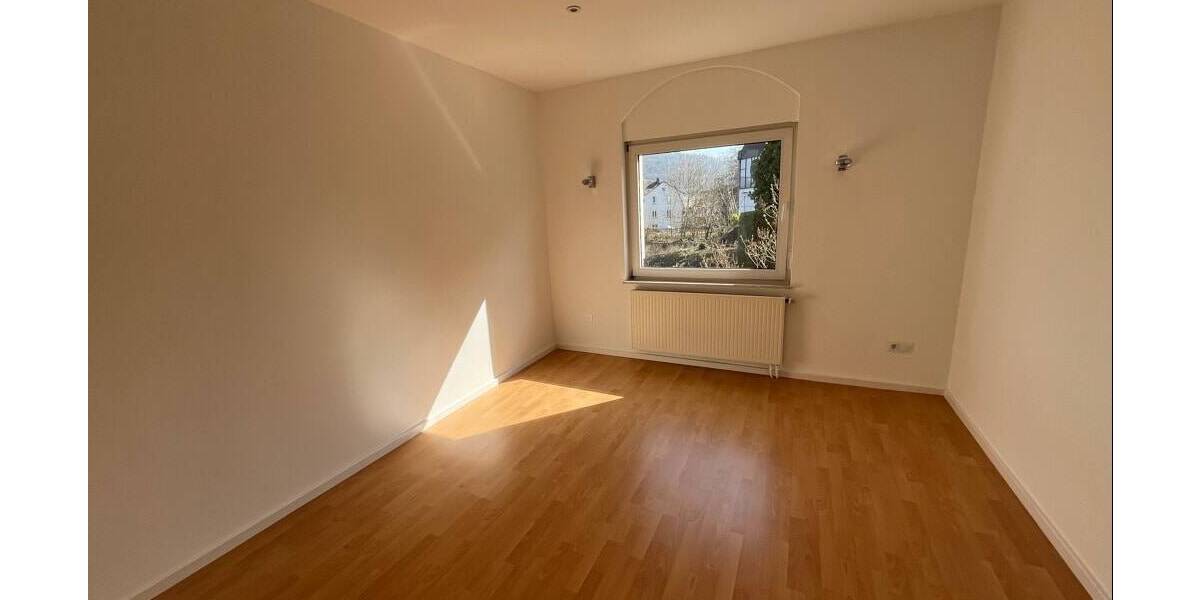 Einfamilienhaus Herborn - 5 Zimmer, 115 m&sup2;, 299.500&euro; | Angebot:26541183