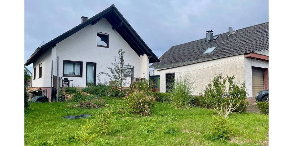 Einfamilienhaus Weilburg Kubach - 5 Zimmer, 160 m&sup2;, 290.000&euro; | Angebot:26291105