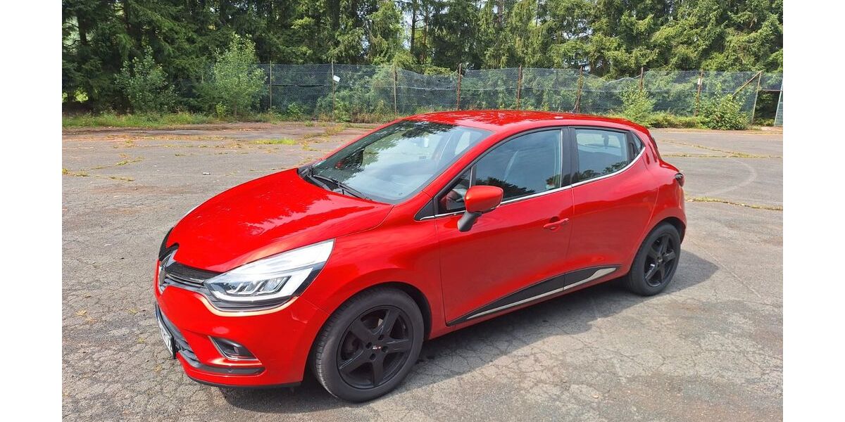 Renault Clio 125.000 km 7.500 &euro; Haiger 35708