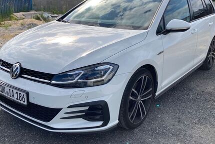 VW Golf 144.000 km 15.000 &euro; Hohenahr 35644