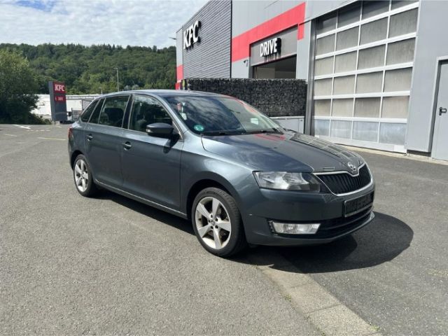 Skoda Rapid 246.500 km 3.450 &euro; Herborn 35745