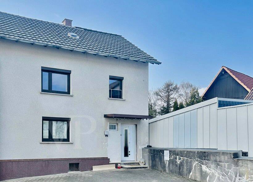 Einfamilienhaus Solms / Oberndorf Oberndorf - 5 Zimmer, 141 m&sup2;, 272.000&euro; | Angebot:26139585