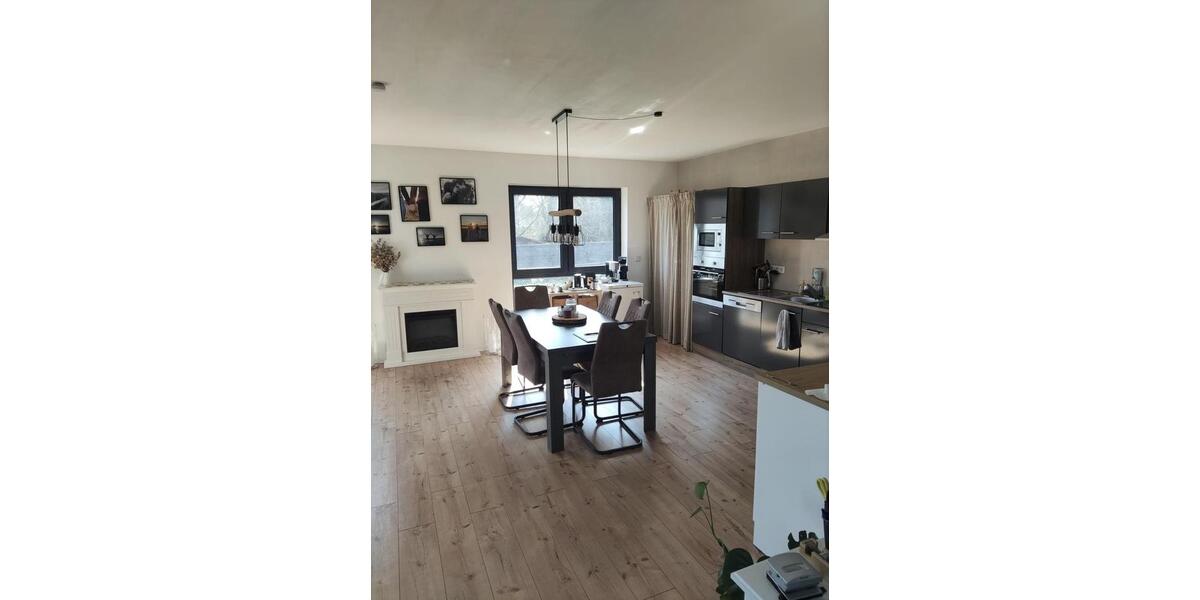 Etagenwohnung Gießen Allendorf - 2 Zimmer, 93 m&sup2;, 1.020&euro; | Angebot:26544962