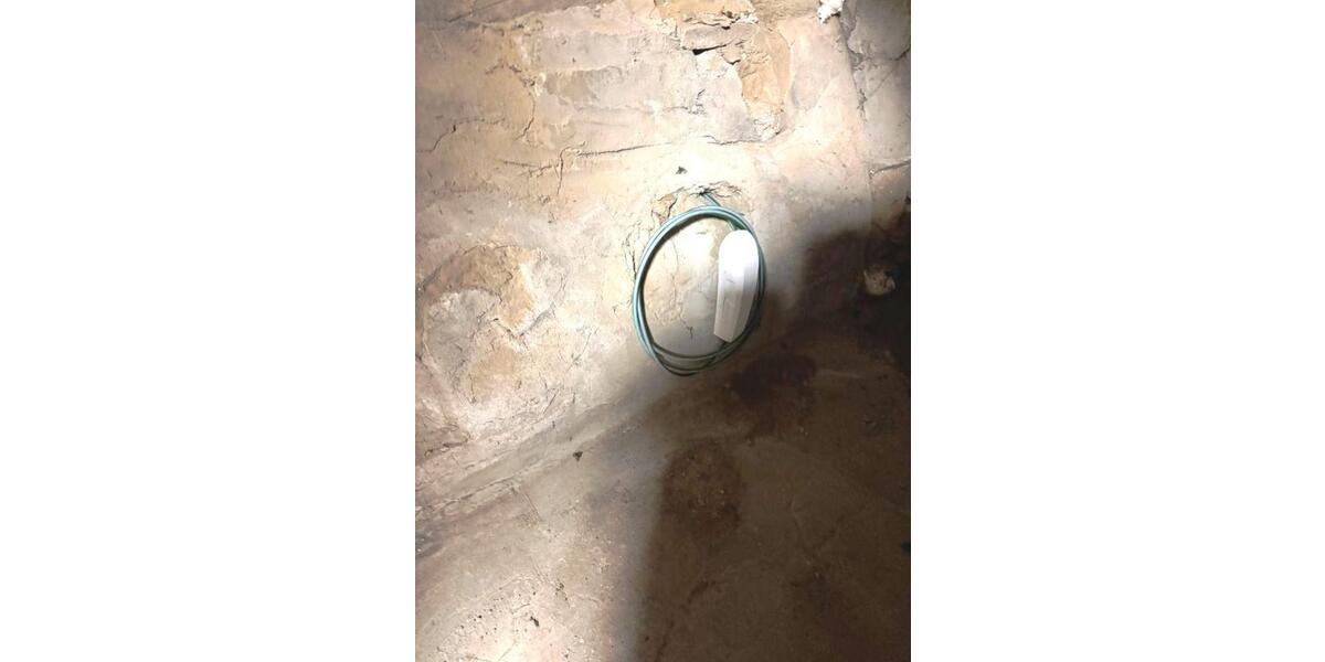 Einfamilienhaus Herborn - 7 Zimmer, 180 m&sup2;, 169.000&euro; | Angebot:24300239