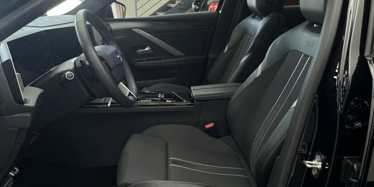 Opel Astra GS 1.5 CDTi Ultimate 1.Hand Full LED 40.251 km 22.390 &euro; Lich 35423